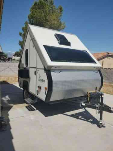 Aliner Scout Lite With 15 Tires/off-road Pkg And: Vans, SUVs, and ...