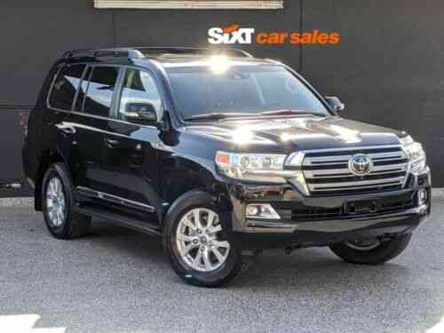 Toyota land cruiser 205