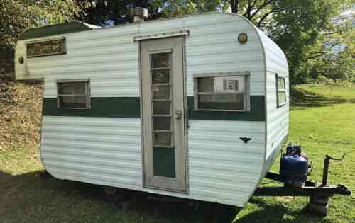 1965 banner travel trailer