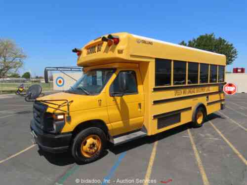 Ford E-450 Collins 25 Passenger 6. 0l Diesel School Bus: Vans, SUVs ...