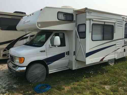 Class C Motorhome Rv Used 06 Coachmen Freelander 26 Model Vans Suvs And Trucks Cars