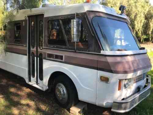 Fmc (1974) Fmc Motorhome Vintage And Classic Only 1000: Vans, SUVs, and ...