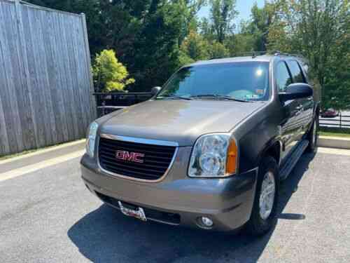 Gmc Yukon Xl 1500 4 Wheel Drive Vehicle Details The Used Classic Cars