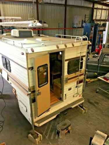 Lance Lc780/11. 3 Cab Over Camper Ac, Generator, Stove,: Vans, SUVs ...