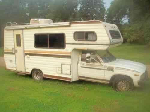 Rare Toyota Dolphin Rv 19 Toyota Motor Home Toyota Dolphin Vans Suvs And Trucks Cars