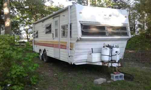 1981 shasta travel trailer