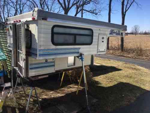 Truck Camper Shadow Cruiser (1994) Used Camper Great: Vans, SUVs, and