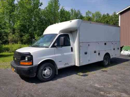 Chevrolet 3500 (2006) For Sale Chevy Duramax Diesel: Vans, SUVs, and ...