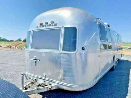 1972 airstream international sovereign land yacht