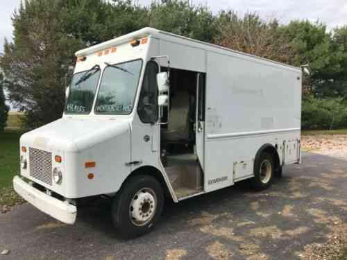 Workhorse W42 - Beverage, Catering, Food, Utility,: Vans, SUVs, and ...